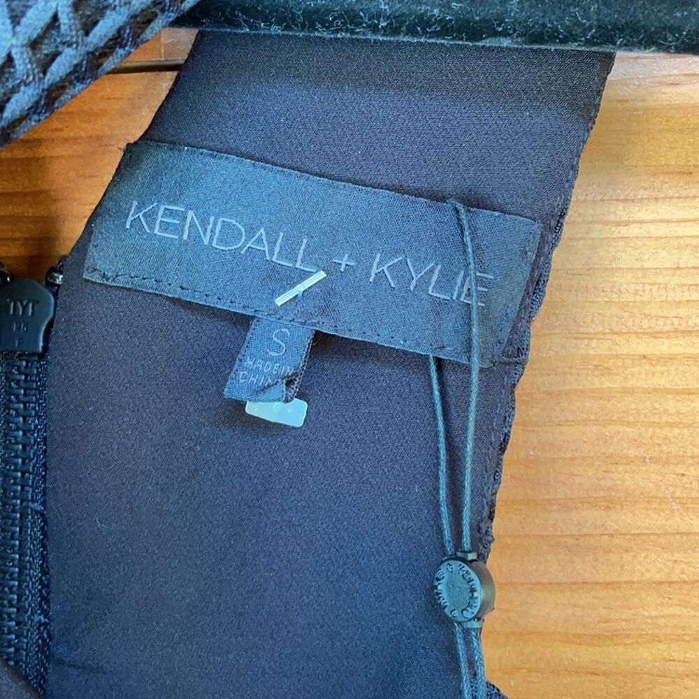 NWOT Kendall & Kylie Women’s Black Jana Mesh Spliced Midi Dress Size Small - Picture 11 of 13